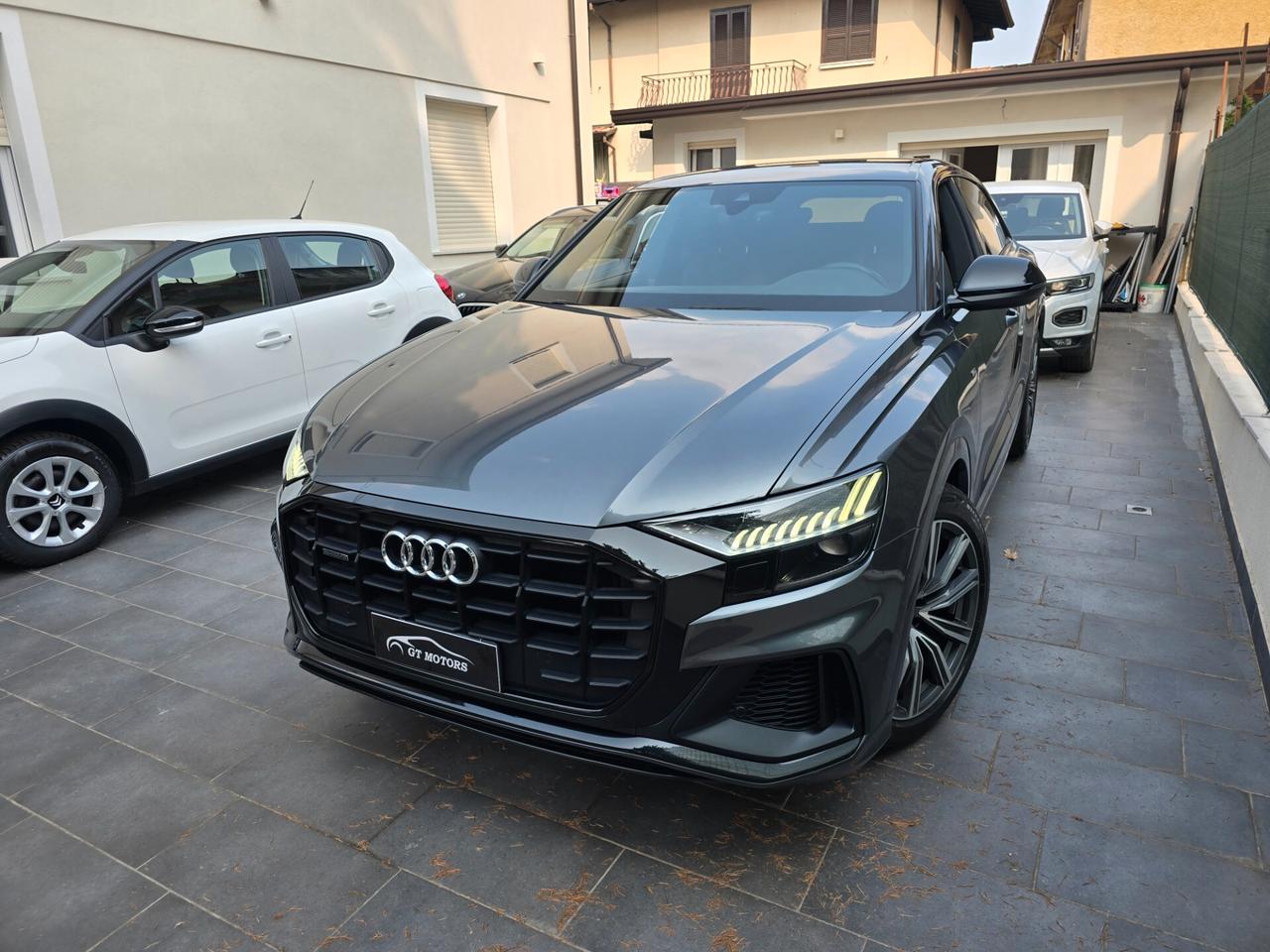 Audi Q8 50 TDI 286 CV quattro tiptronic Sport