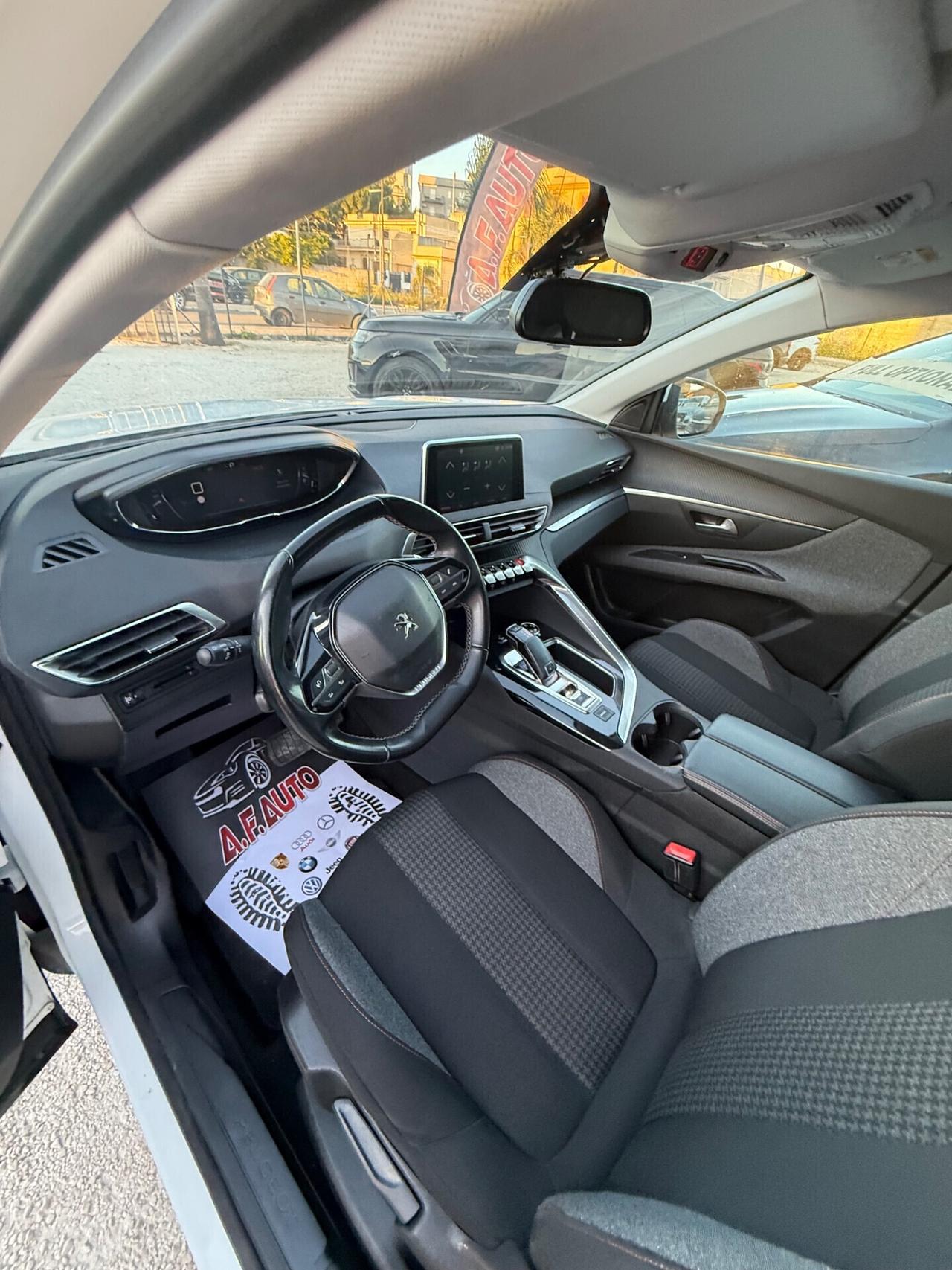 Peugeot 5008 BlueHDi 130 S&S EAT8 Allure