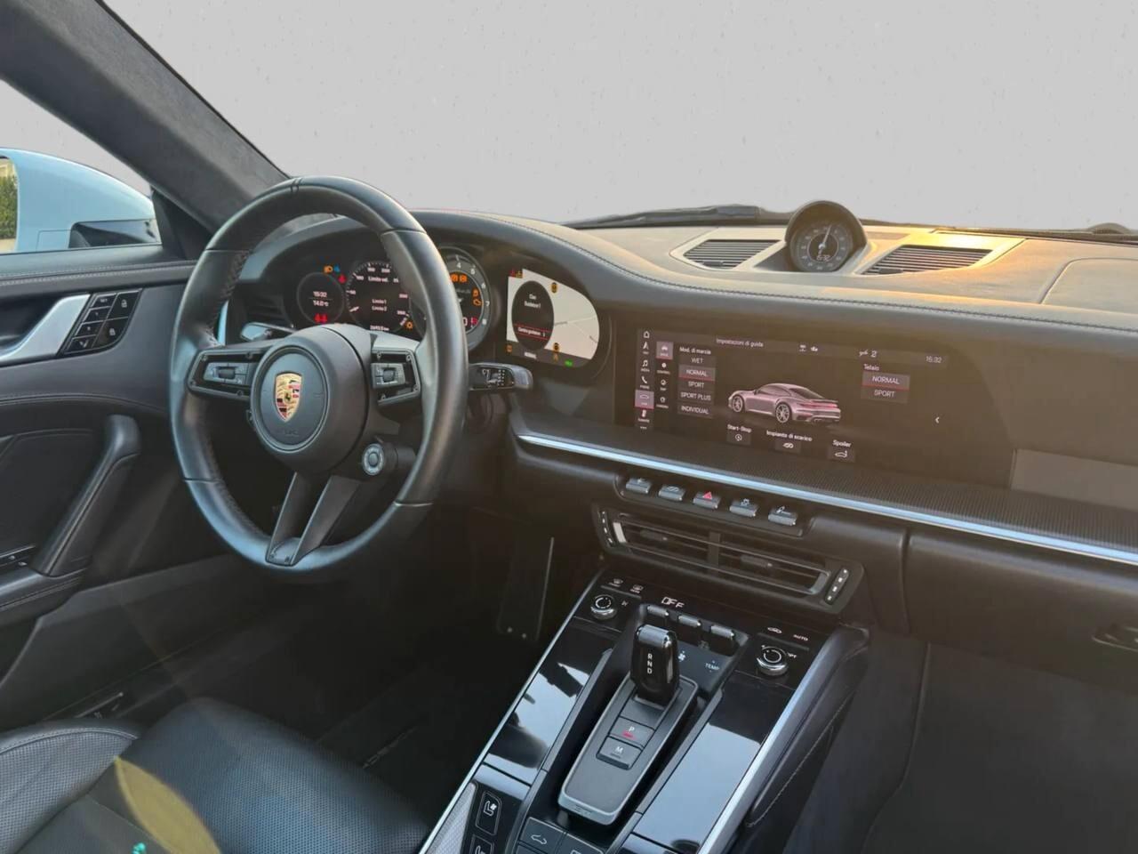 Porsche 911 Turbo S Coupé 08/2021