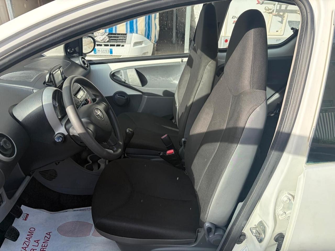Toyota Aygo 1.0 PASSAGGIO&GARANZIA INCLUSI..