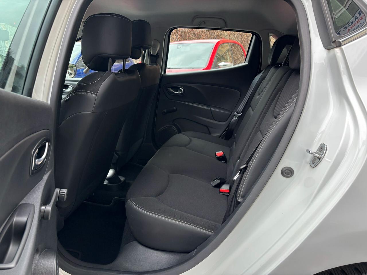 Renault Clio TCe 12V 90CV Start&Stop 5 porte Energy Intens