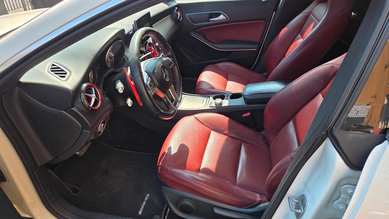 Mercedes-benz CLA 250 Automatic Premium