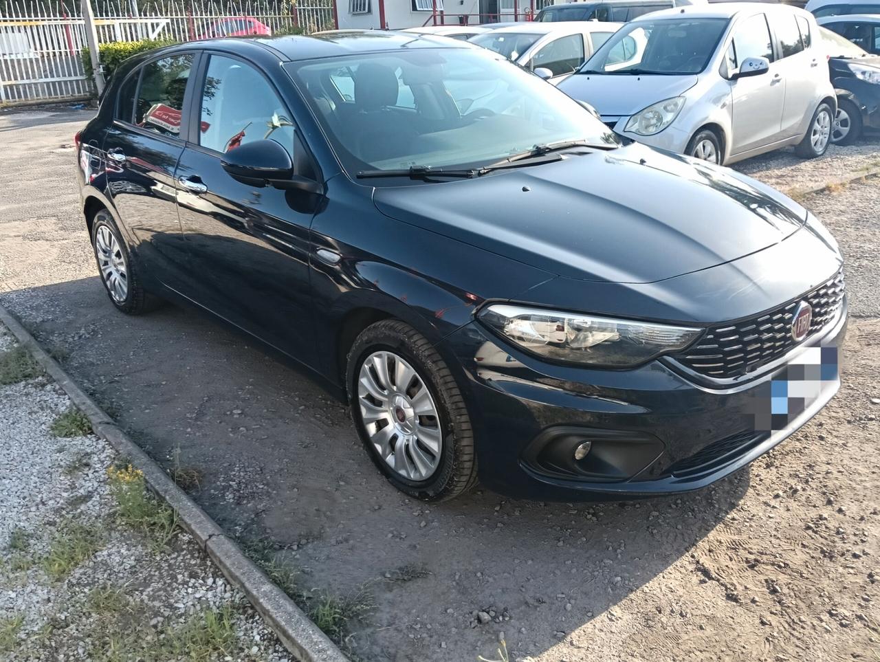 Fiat Tipo 1.6 Mjt S&S 5 porte S-Design