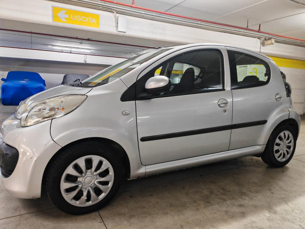 Citroen C1 AUTOMATICA CON TABLET CARPLAY