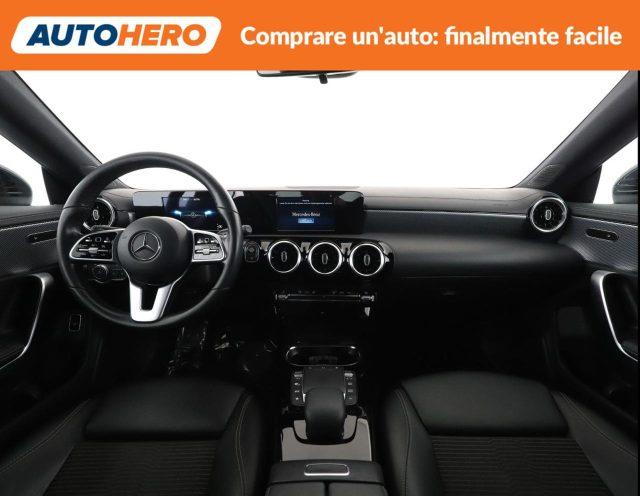 MERCEDES-BENZ CLA 200 d Automatic Shooting Brake Sport