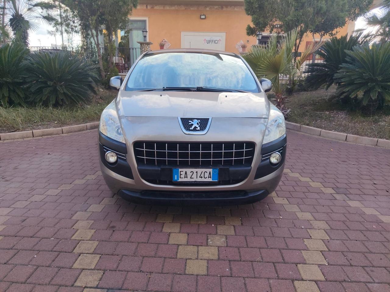 Peugeot 3008 1.6 HDi 110CV Business