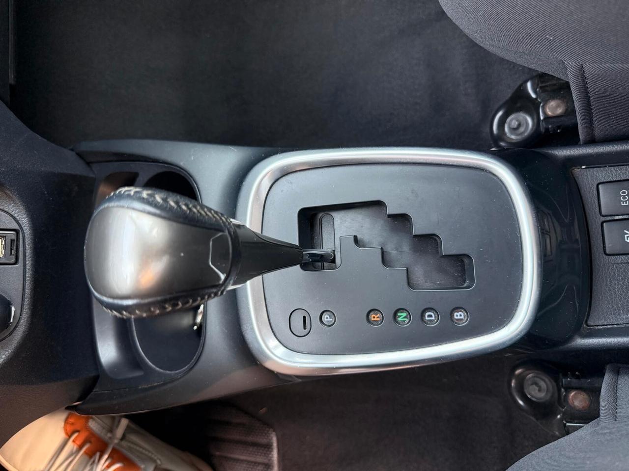 Toyota Yaris 1.5 Hybrid 5 porte Active