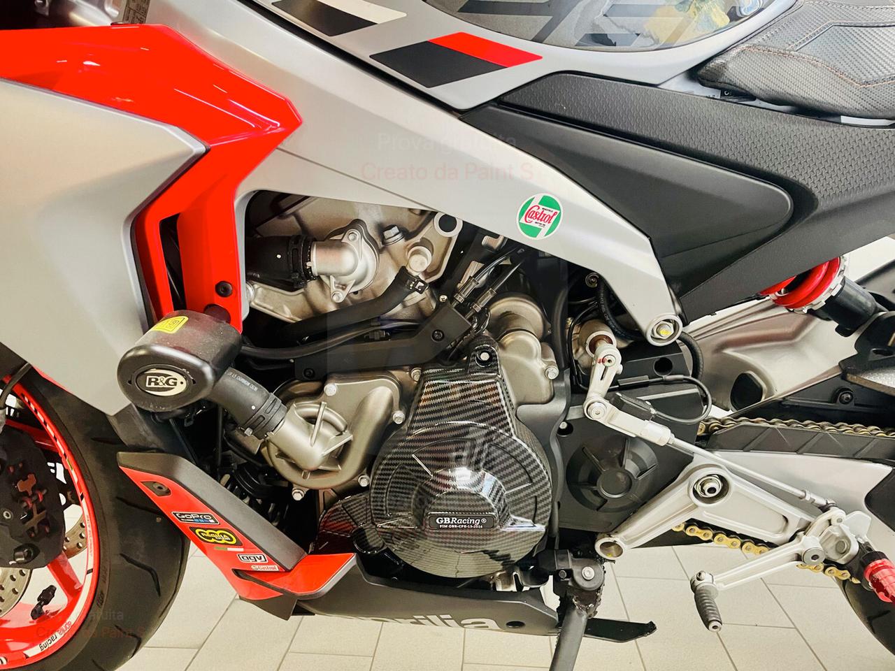 Aprilia Tuono 660 RACING