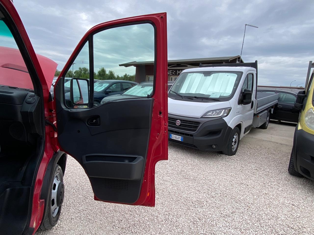 IVECO DAILY 35C11 2.8TDI AUTOCARRO CENTINATO GEMELLATO PATENTE B