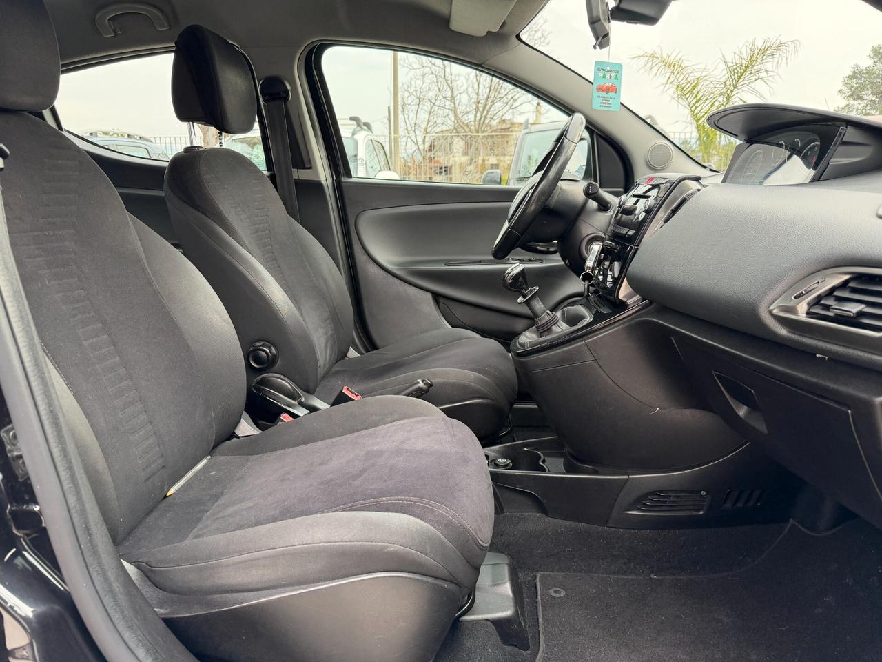 LANCIA YPSILON 2013 900 NATURAL/POWER 85 CV