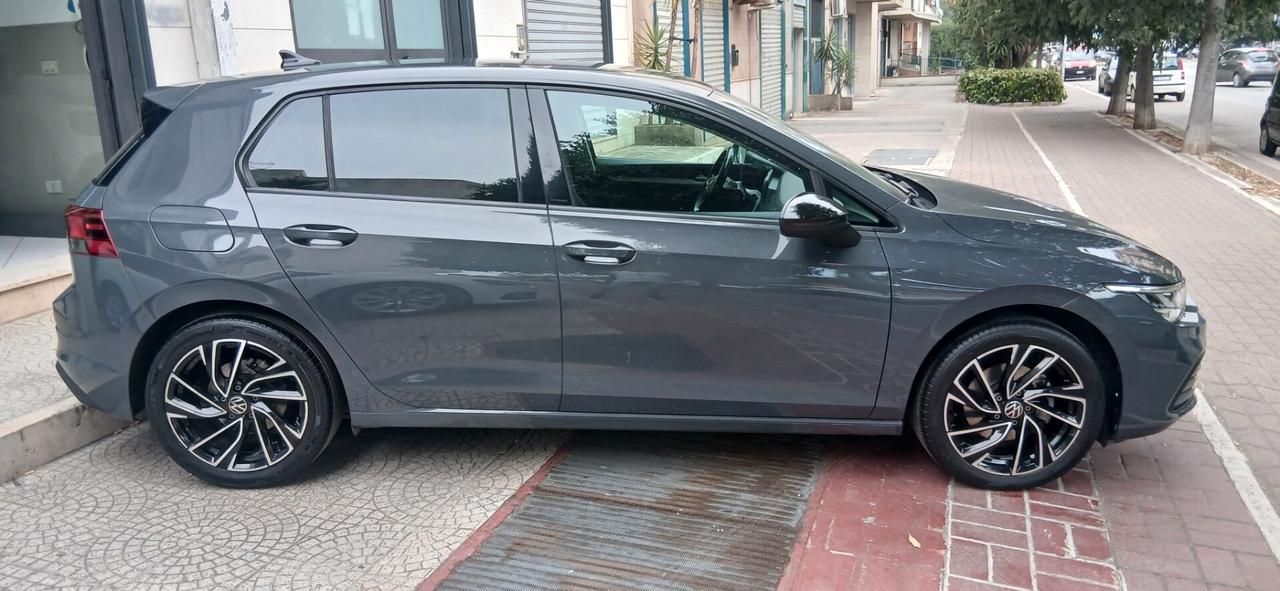 Volkswagen Golf 2.0 TDI SCR STYLE