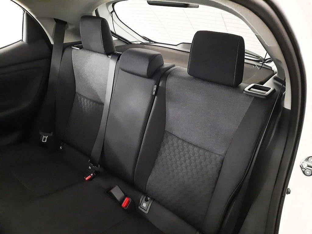 Toyota Yaris Hybrid Active 1.5 (92 cv)