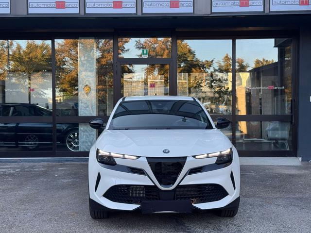 ALFA ROMEO Junior 1.2 145 CV Hybrid eDCT6 Speciale SOLO "3000 KM"