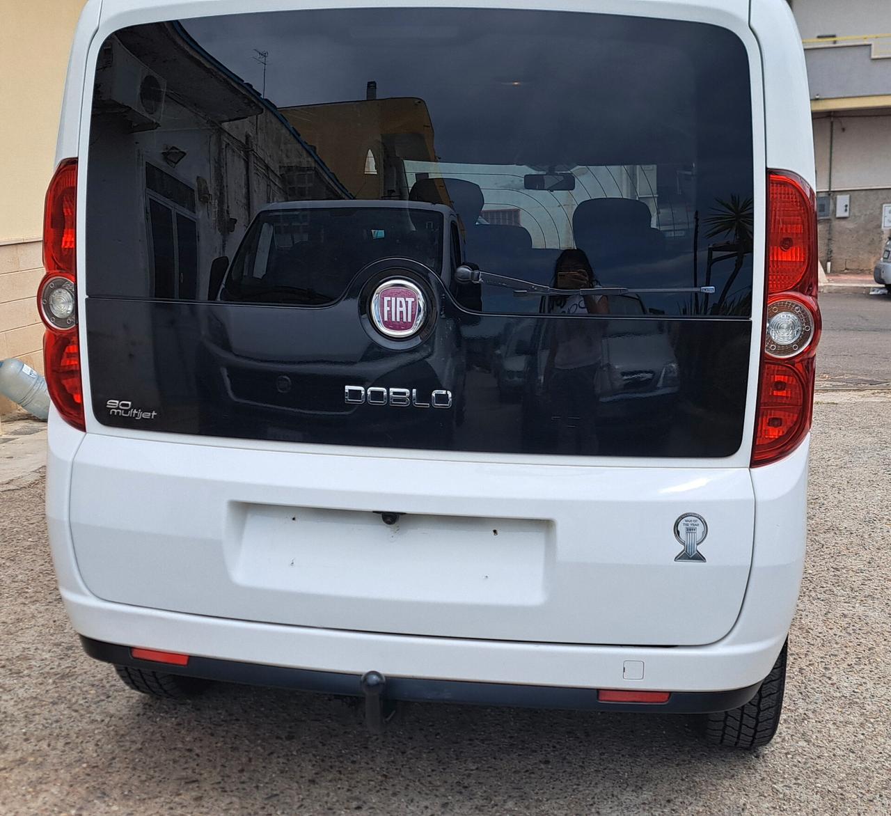 Fiat doblo 1.3 5 posti autocarro diesel gancio traino