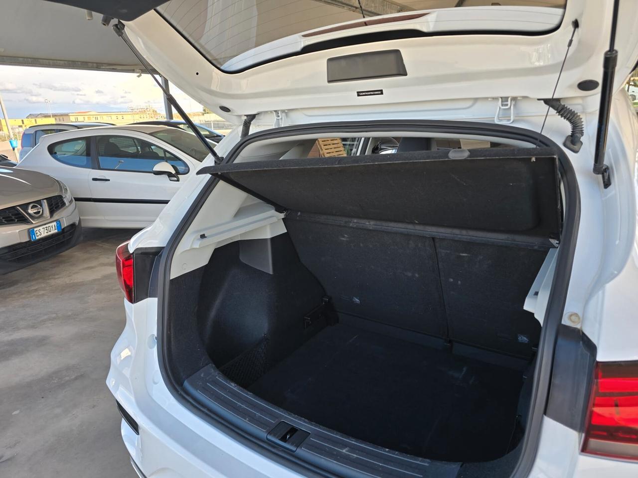 Mg ZS 1.5 VTi-tech Luxury