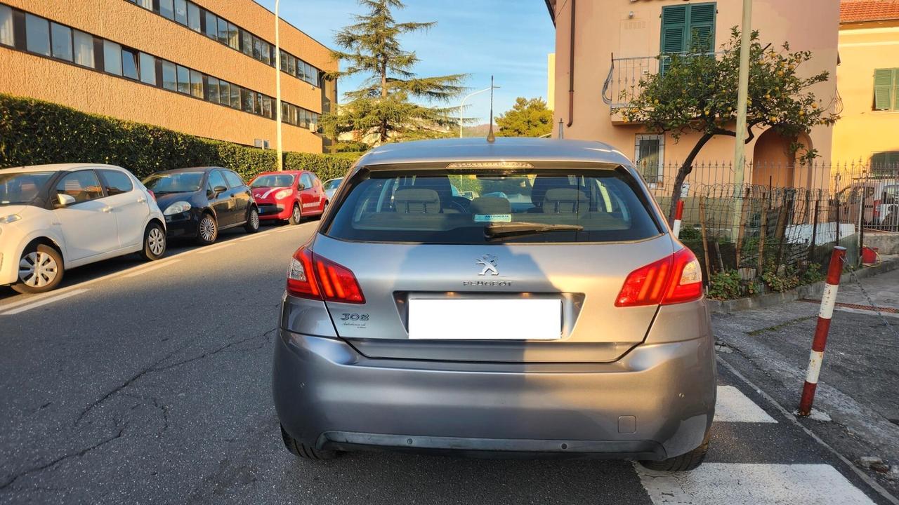 Peugeot 308 1.6 e-HDi 115 CV Stop&Start Allure