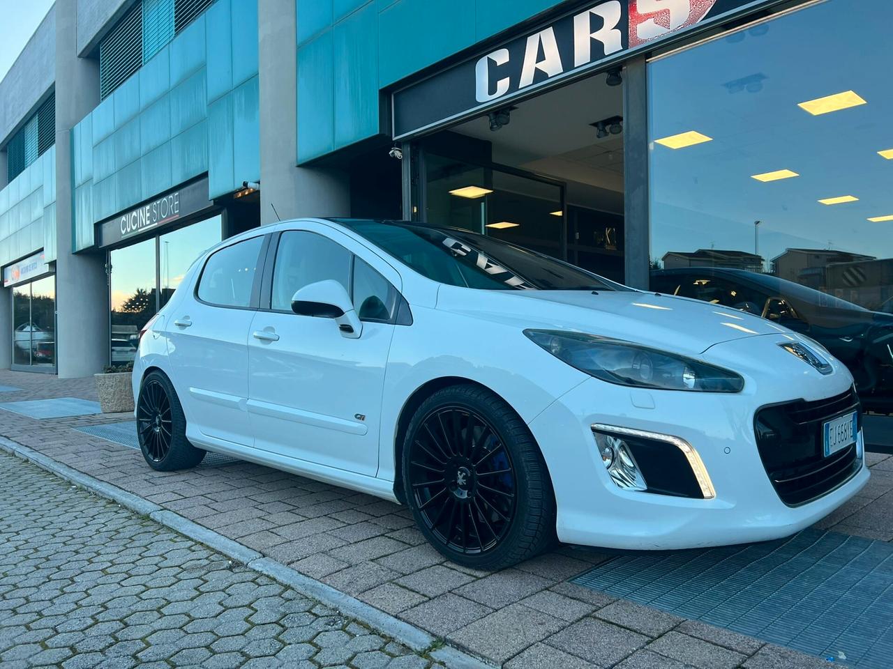 Peugeot 308 1.6 THP 200CV 5p. GTi