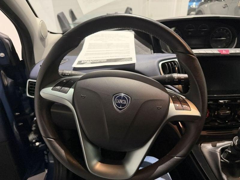 Lancia Ypsilon Ypsilon 1.0 FireFly 5 porte S&S Hybrid Platino