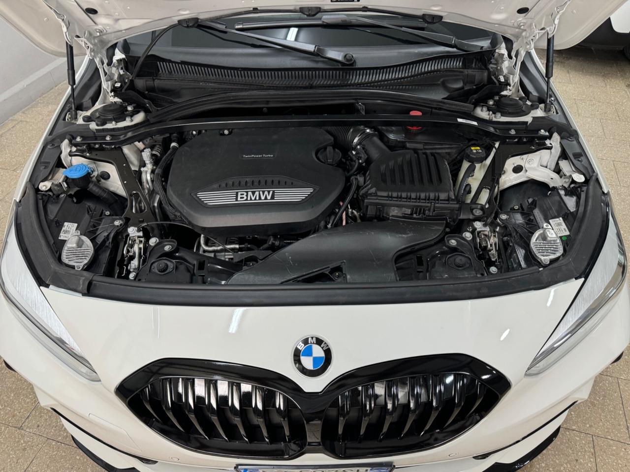 BMW 116d 5p. S&S Msport - 11/2019