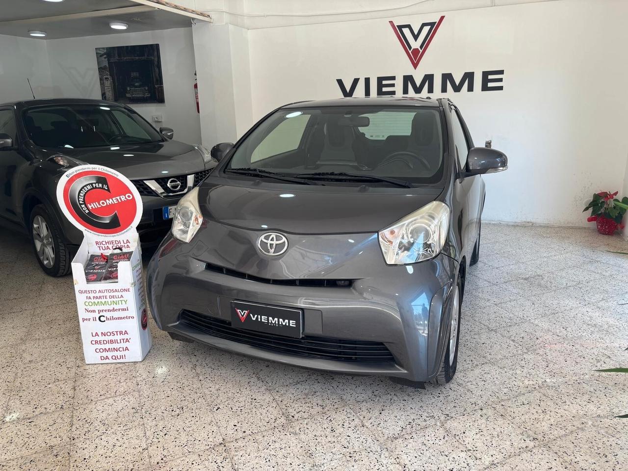 Toyota iQ 1.0 CVT Lounge