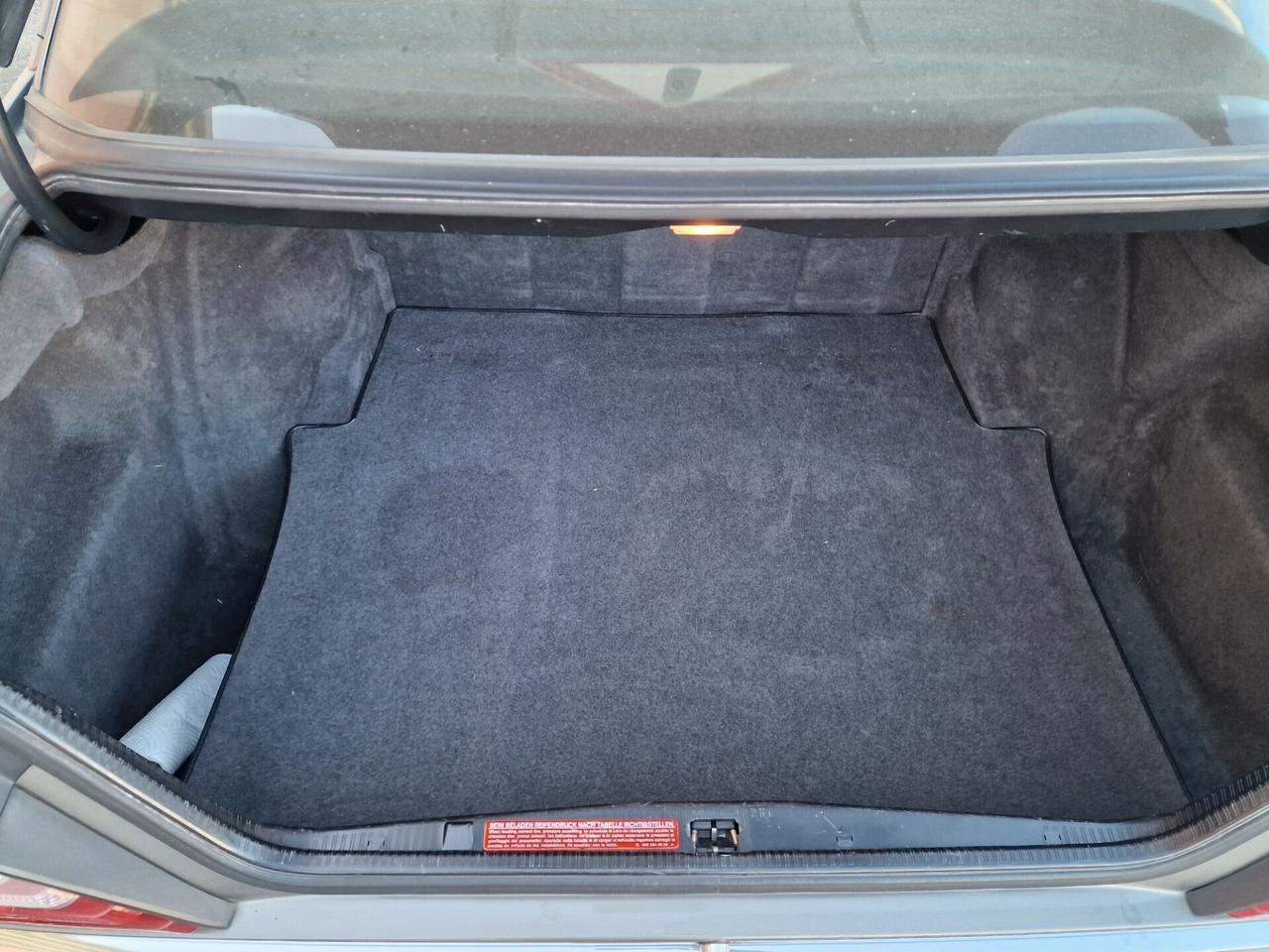 Mercedes-benz 300 200 E