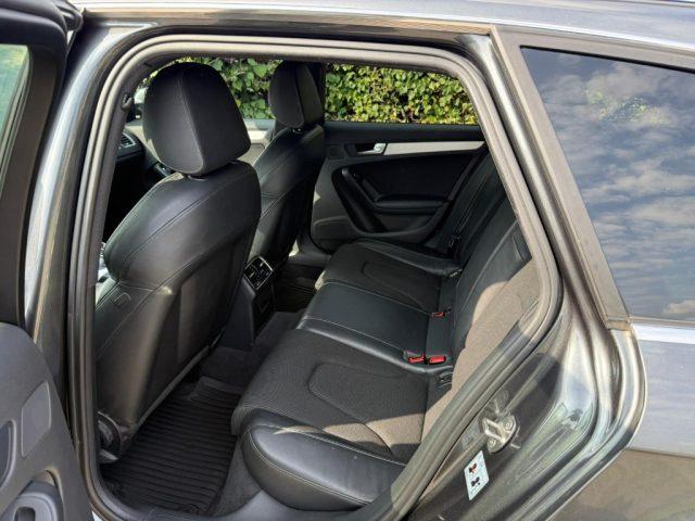 AUDI A4 Avant 2.0 TDI 150 CV multitronic S line NAV - XENO