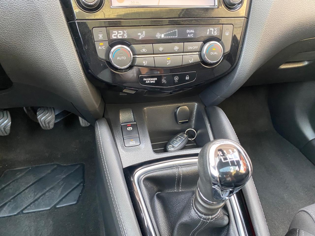 Nissan Qashqai 1.5 Diesel tetto panoramico