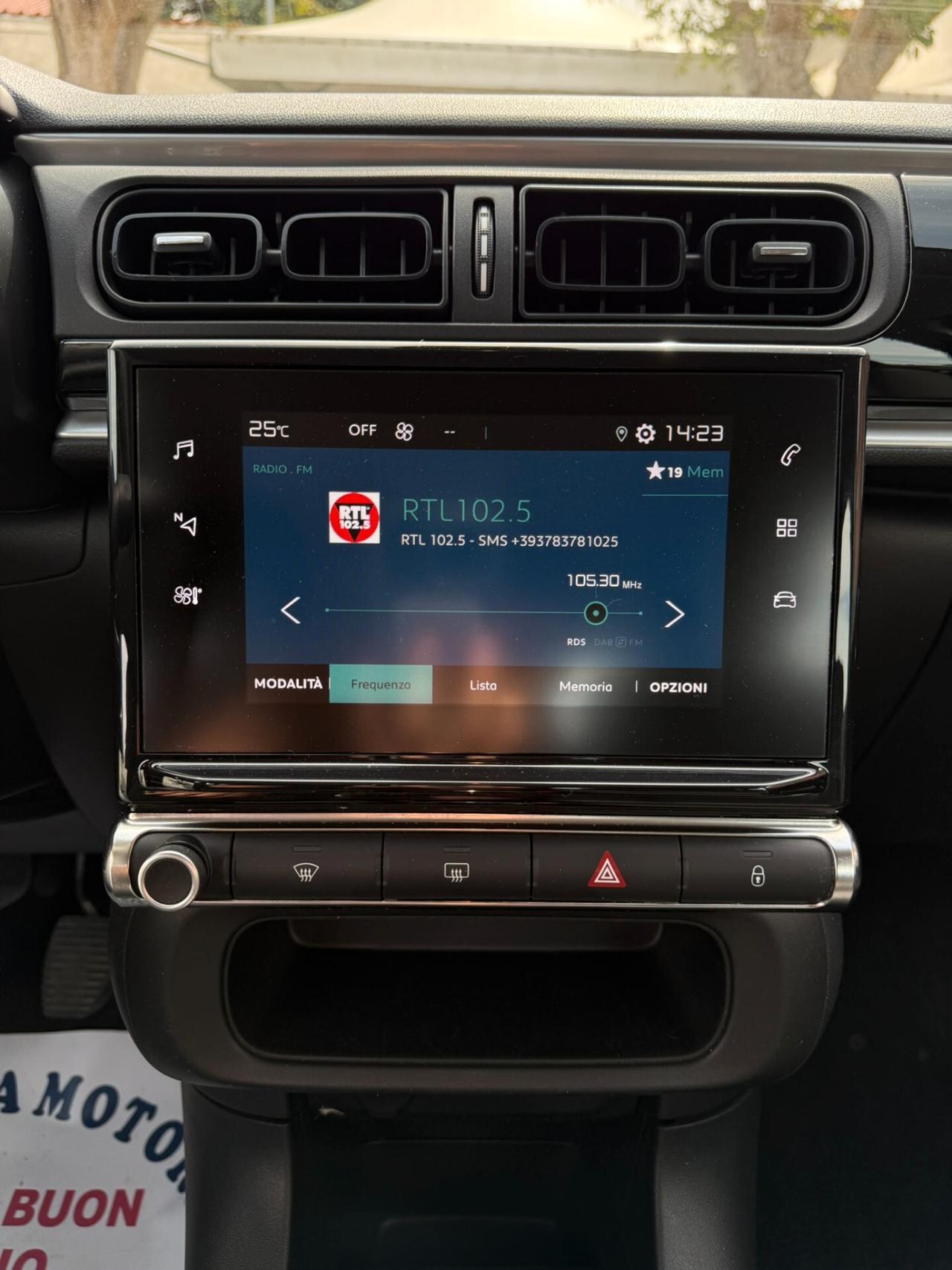 Citroen C3 1.2 PureTech 83CV Shine - 2021