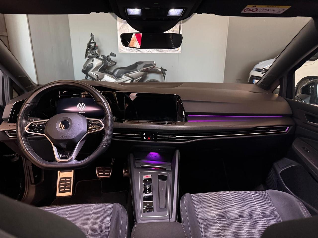 Volkswagen Golf 2.0 TDI GTD DSG