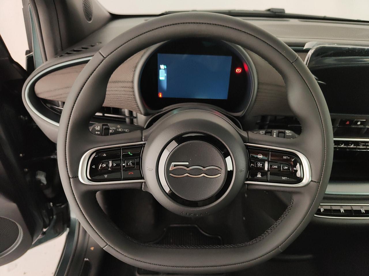 Fiat 500e Berlina 42 kWh Giorgio Armani