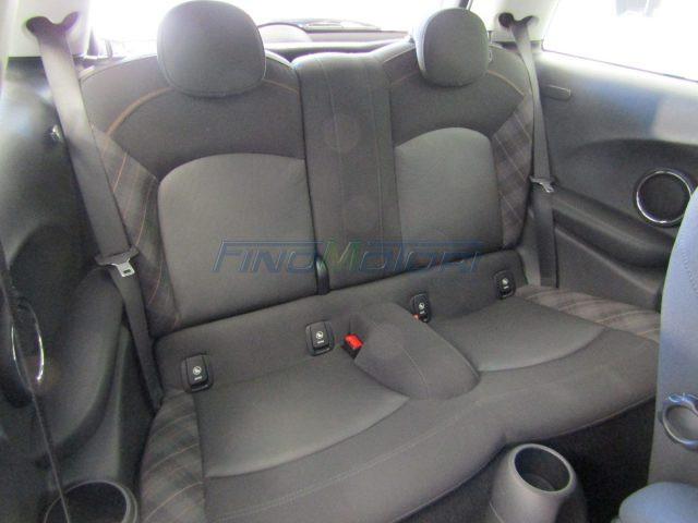 MINI Cooper D 1.5 Cooper D SEVEN 7 AUTOMATICA