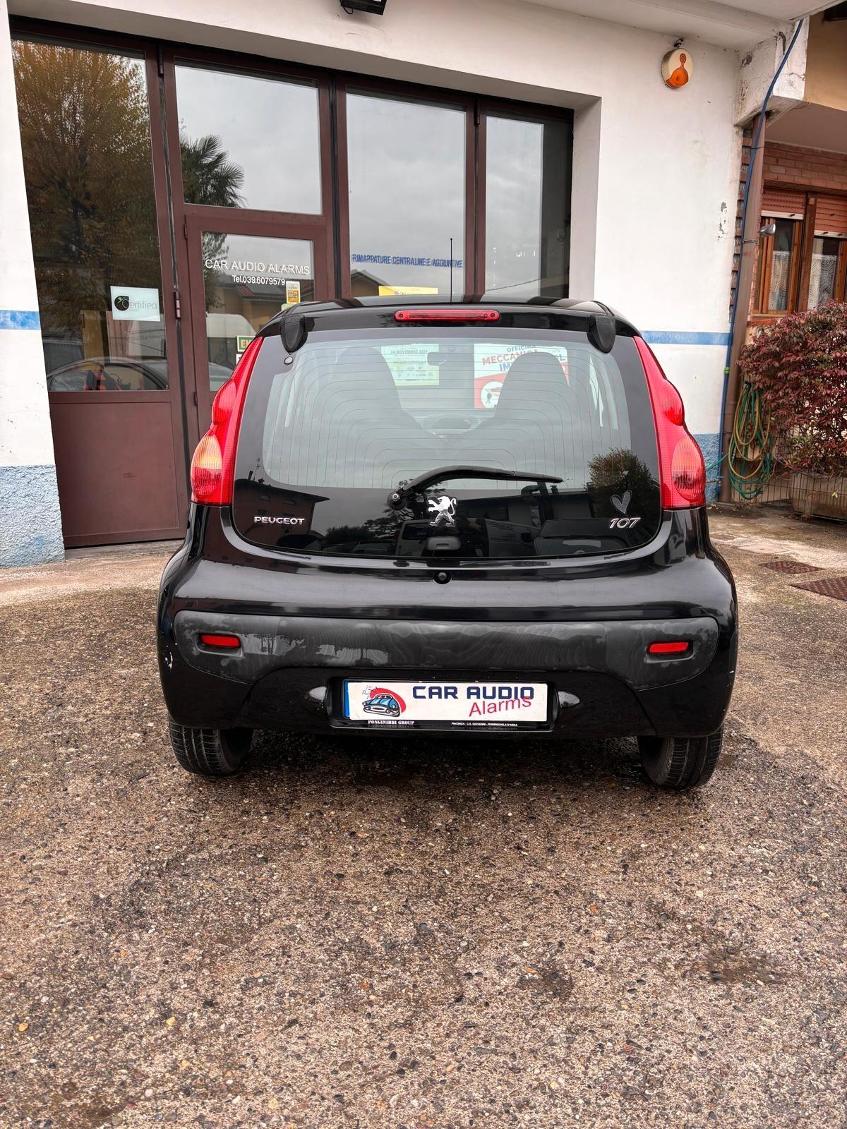 Peugeot 107 1.0 68CV NEOPATENTATI