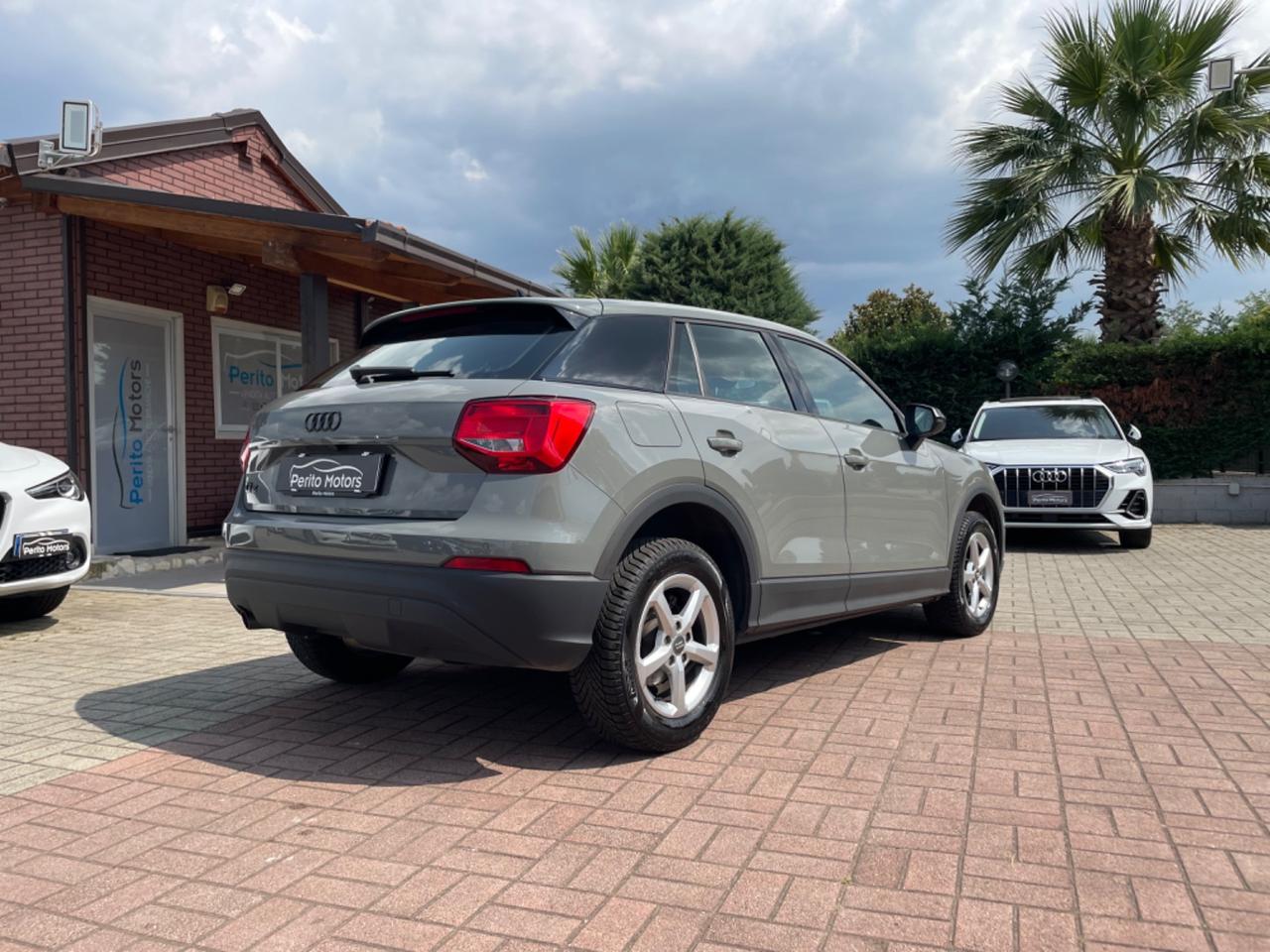 Audi Q2 35 TDI S tronic Business