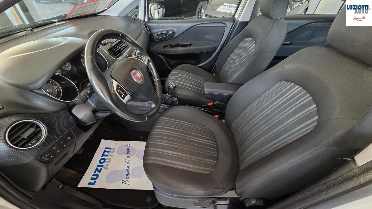 Fiat Punto 1.3 MJET 75 5P. 150th