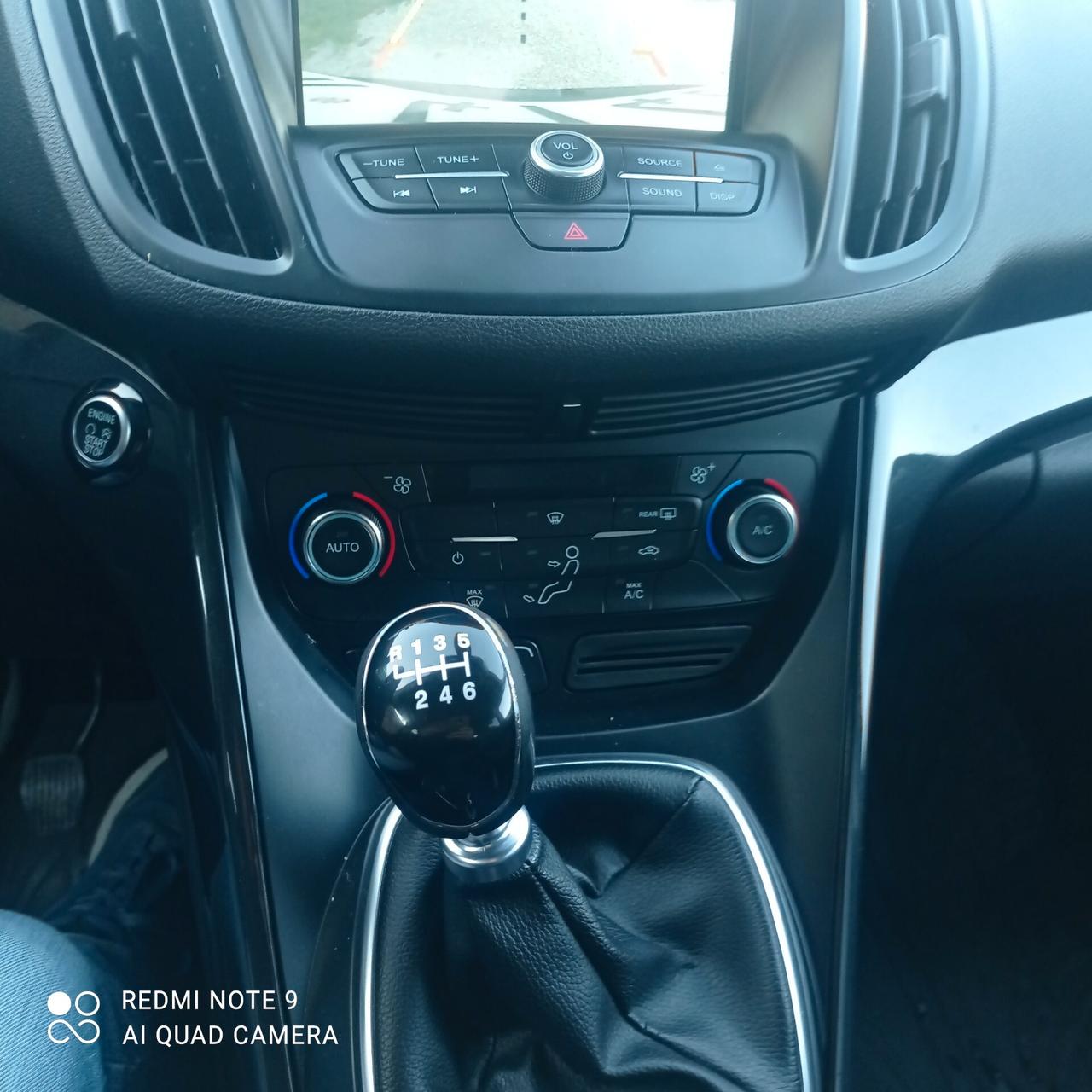 Ford Kuga 1.5 TDCI 120 CV S&S 2WD Business