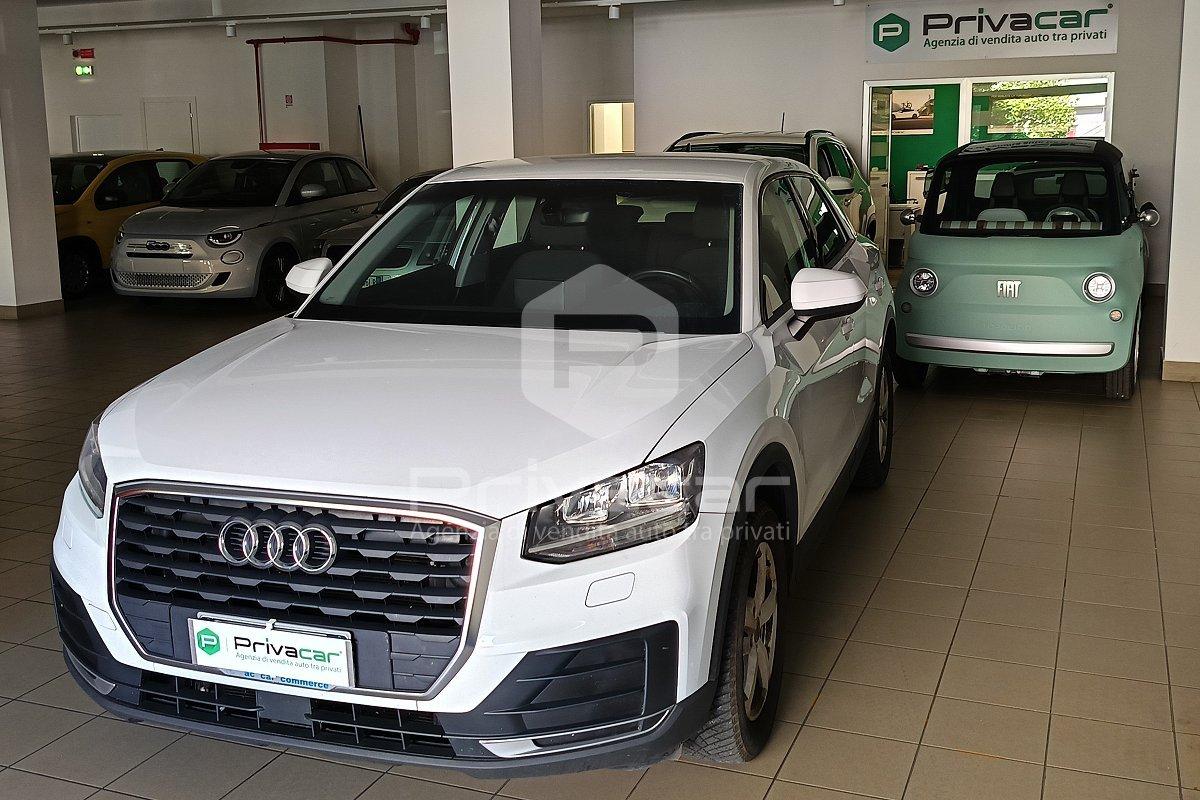 AUDI Q2 30 TDI S tronic Business