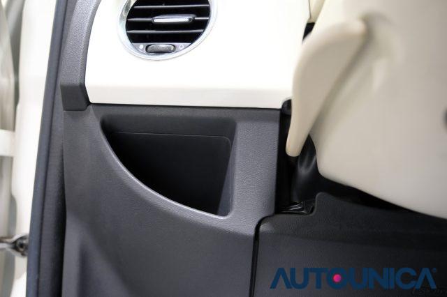 FIAT 500 1.2 LOUNGE AUTOMATICA TETTO PANORMA NEPATENTATI