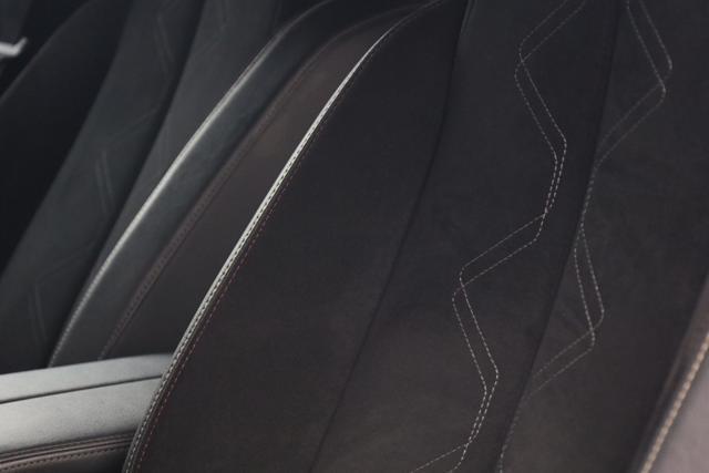 DS AUTOMOBILES DS 7 Crossback DS7 BlueHDi 130 aut. Performance Line