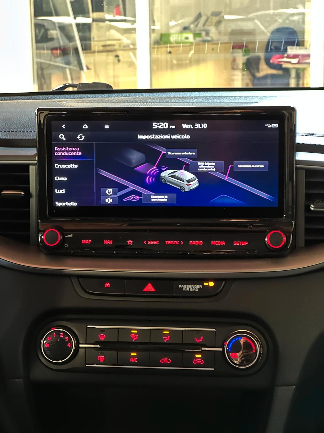 Kia Ceed 1.6 CRDi 136 CV MHEV DCT SW Business