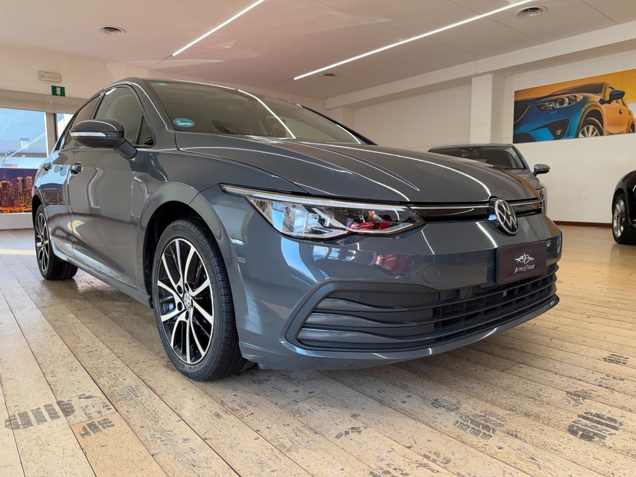 Volkswagen Golf 2.0 TDI DSG 5p. Sport BlueMotion Technology