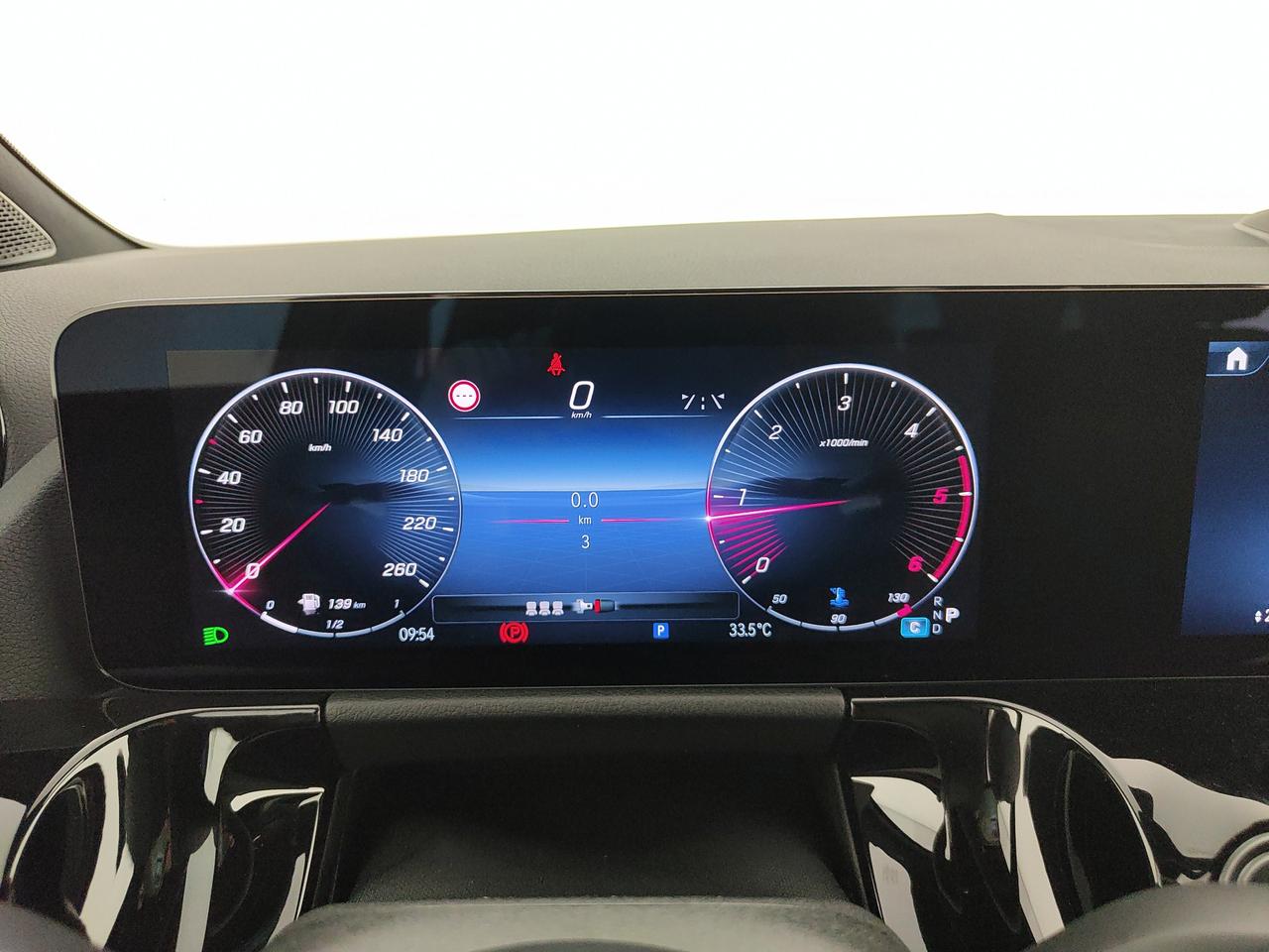 Mercedes-Benz GLA 180 d