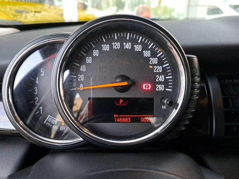 MINI Mini 5 porte Mini 1.5 Cooper D Business 5 porte