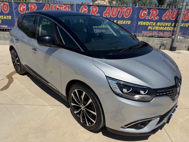 RENAULT Scenic ENERGY INITIALE PARIS