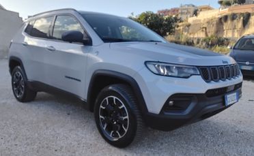 Jeep Compass 1.3 Turbo T4 240 CV PHEV AT6 4xe Trailhawk