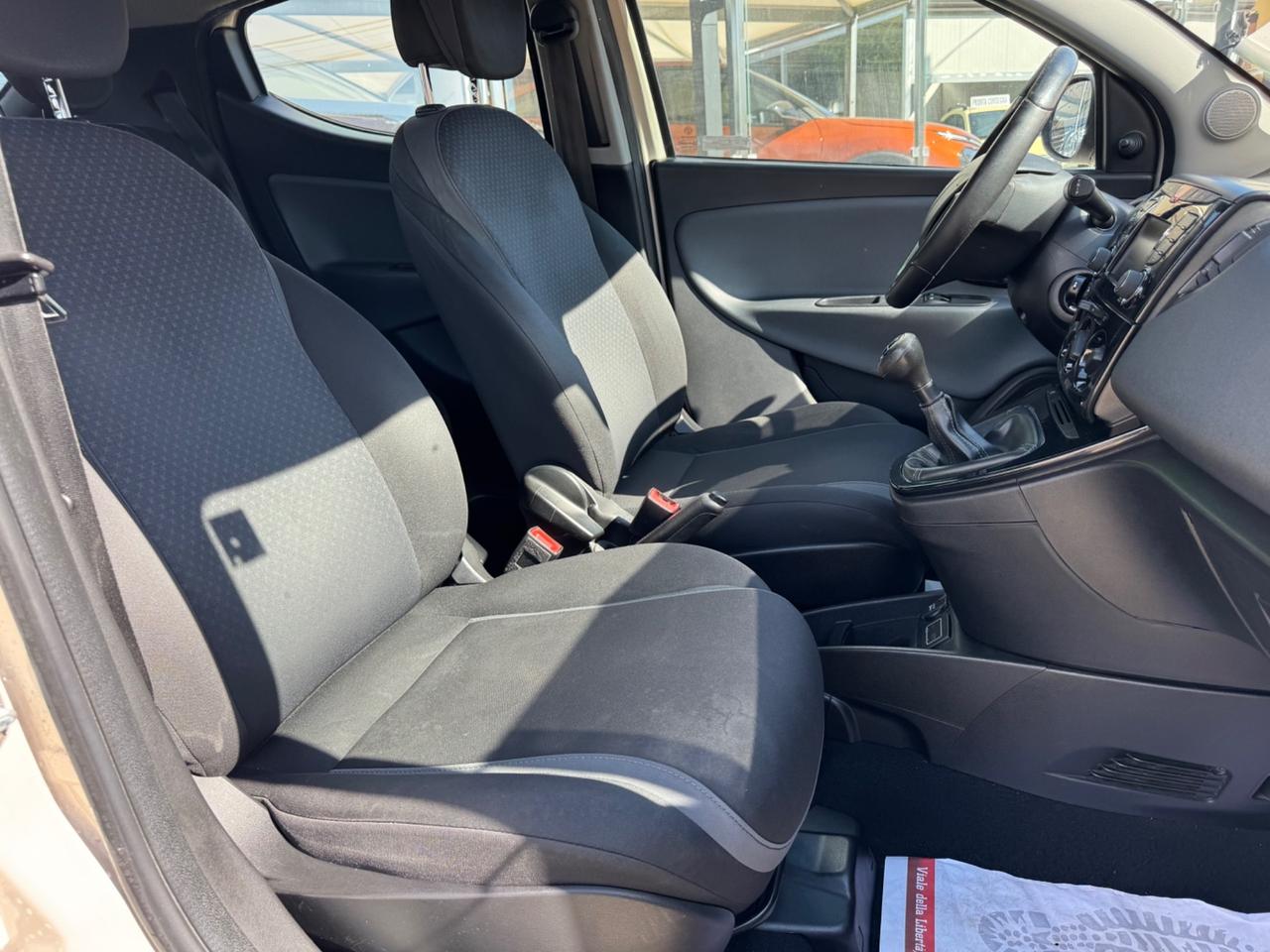 LANCIA YPSILON 1.3 MJT II 95 CV GOLD NEO PATENTATI