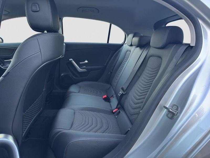 Mercedes-Benz Classe A A 180d Progressive Advanced auto