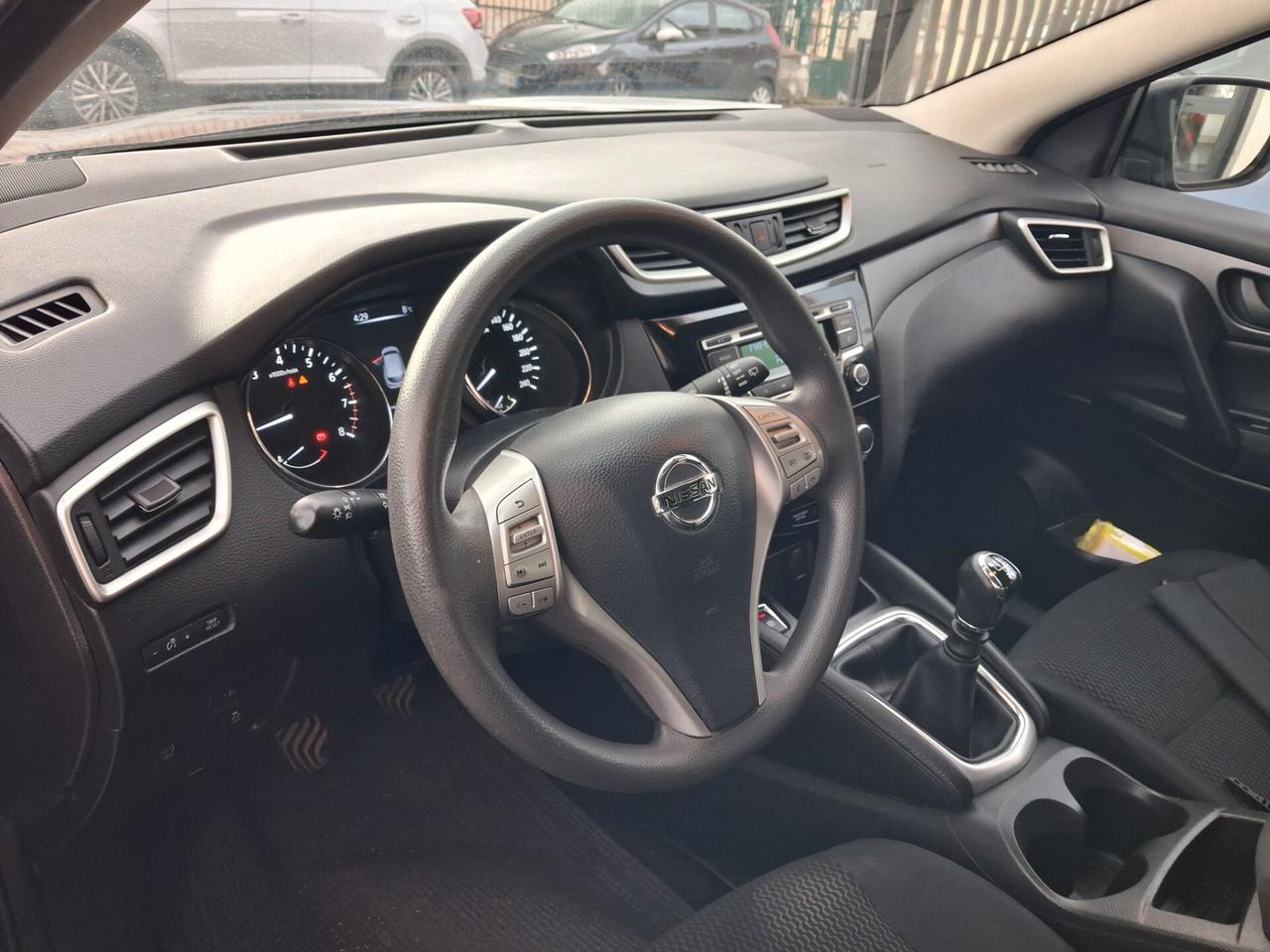 Nissan Qashqai 1.2 DIG-T Acenta