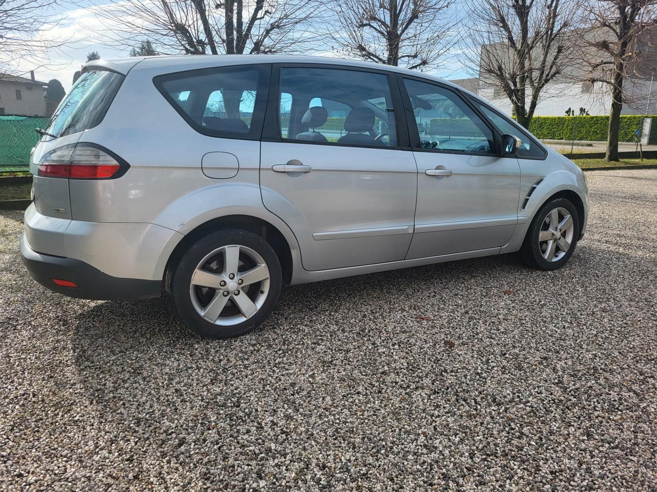 Ford S-Max 2.0 TDCi 140CV Titanium