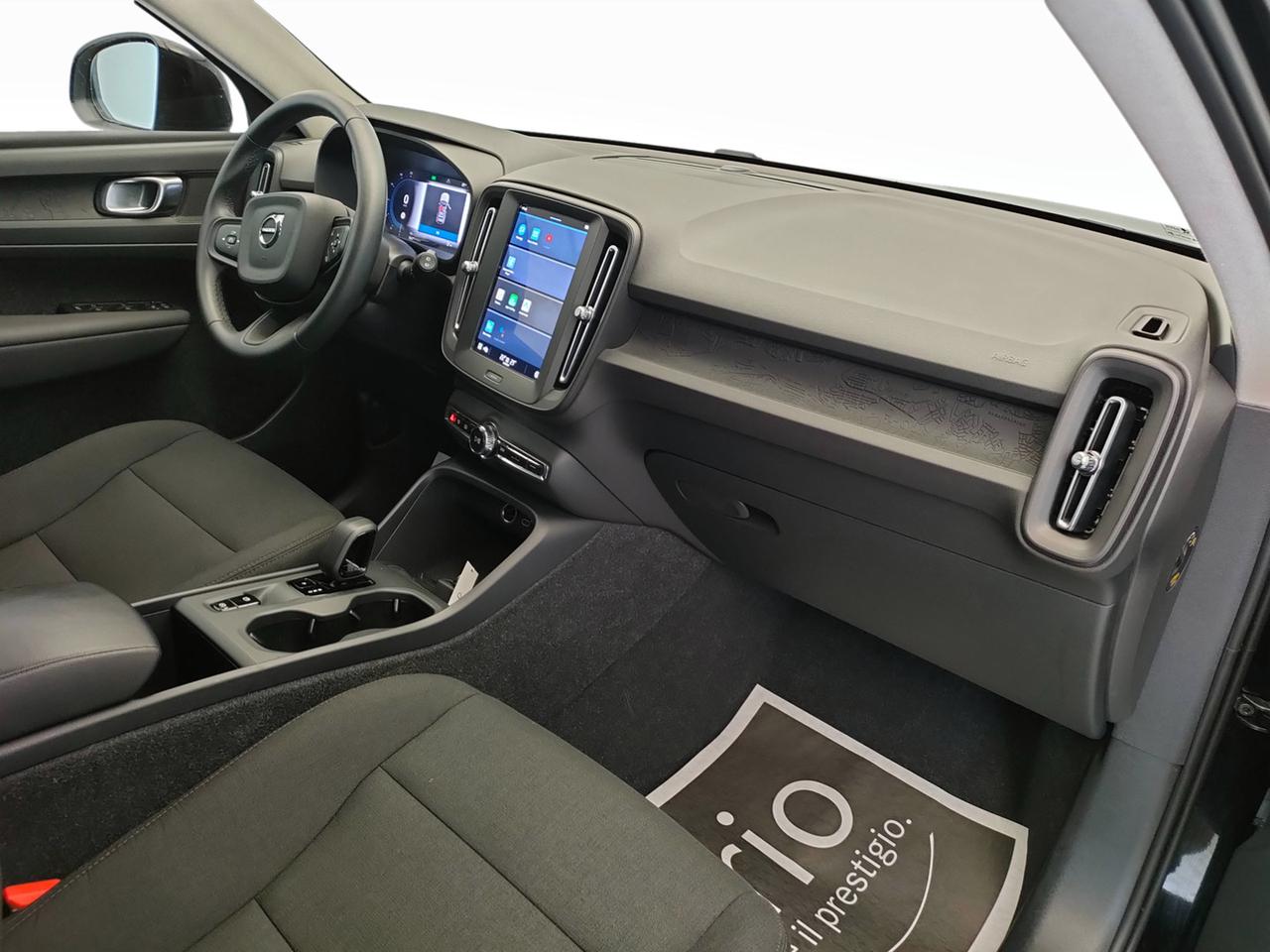 VOLVO XC40 2023 - XC40 2.0 b3 Essential auto