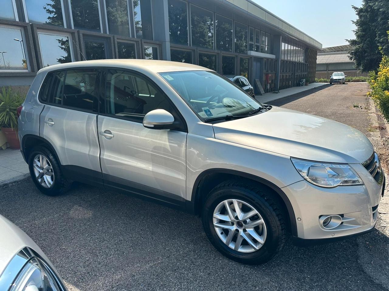Volkswagen Tiguan 2.0 TDI BlueMotion 2010